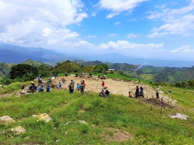 I Los Jimeritos bidrar Gevalia till byggnationen av en ny skola