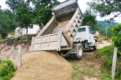 I Las Mataras bidrar Gevalia till byggnationen av en ny skola